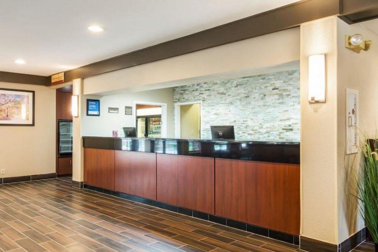 Comfort Inn Roswell-Dunwoody Exterior photo