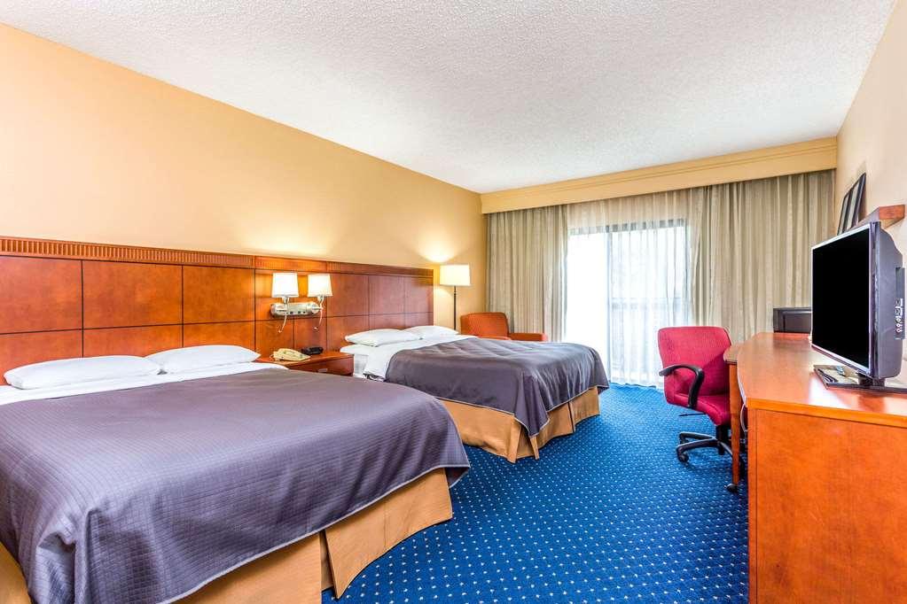 Comfort Inn Roswell-Dunwoody Exterior photo
