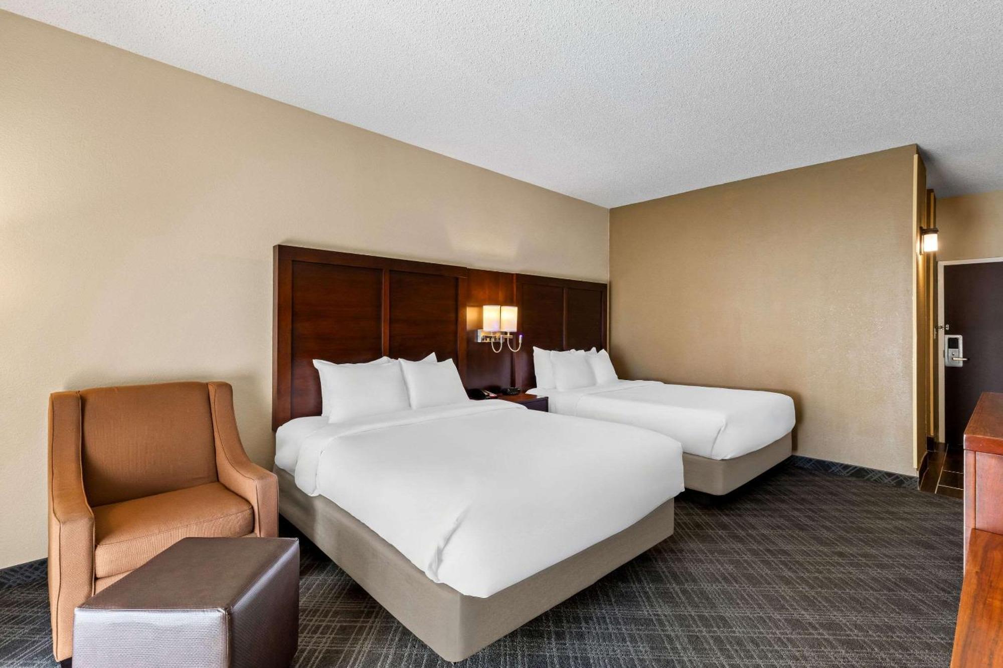 Comfort Inn Roswell-Dunwoody Exterior photo