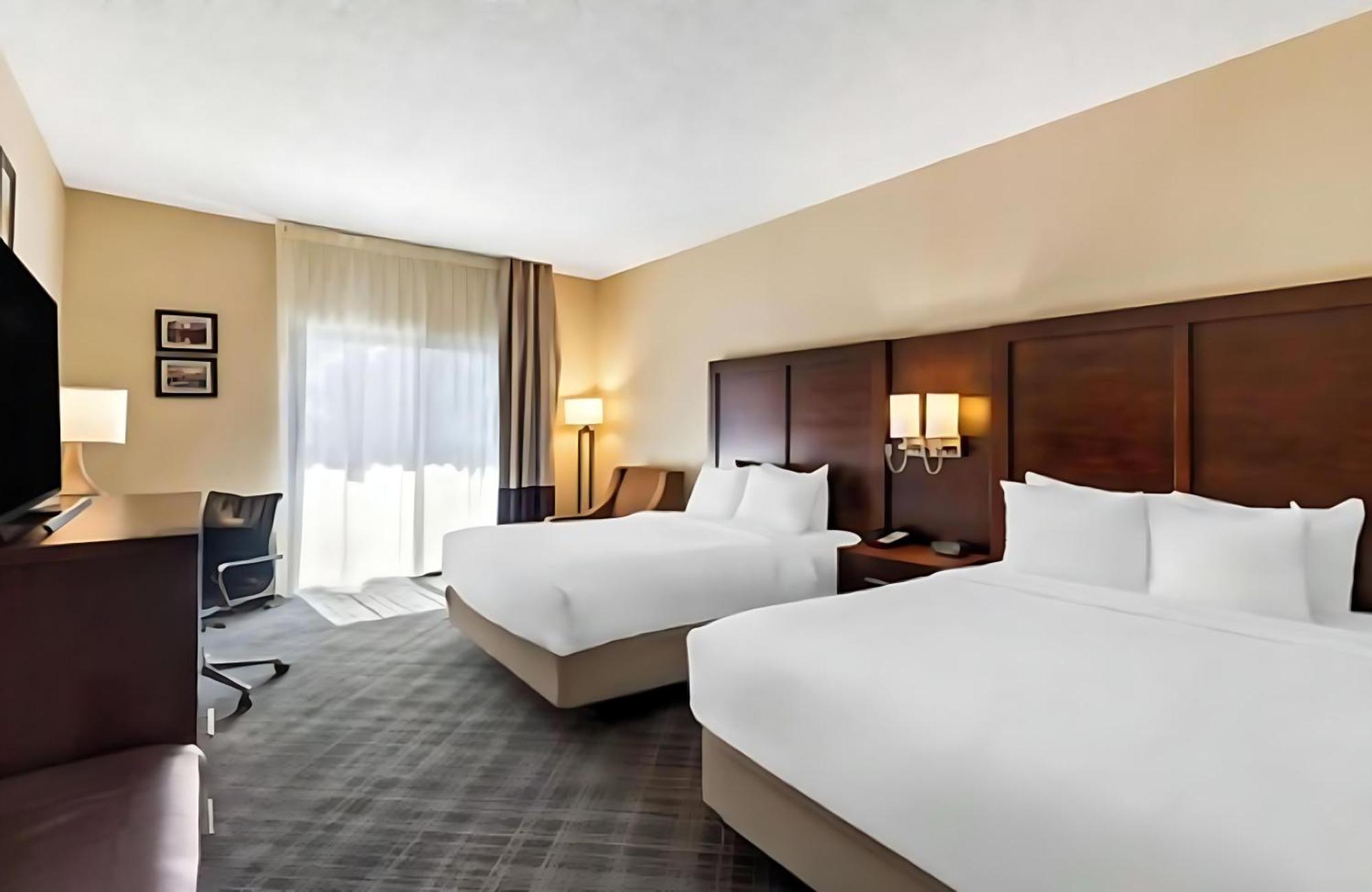 Comfort Inn Roswell-Dunwoody Exterior photo